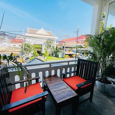 Chhouy Vathna Angkor Boutique Siem Reap Exterior foto
